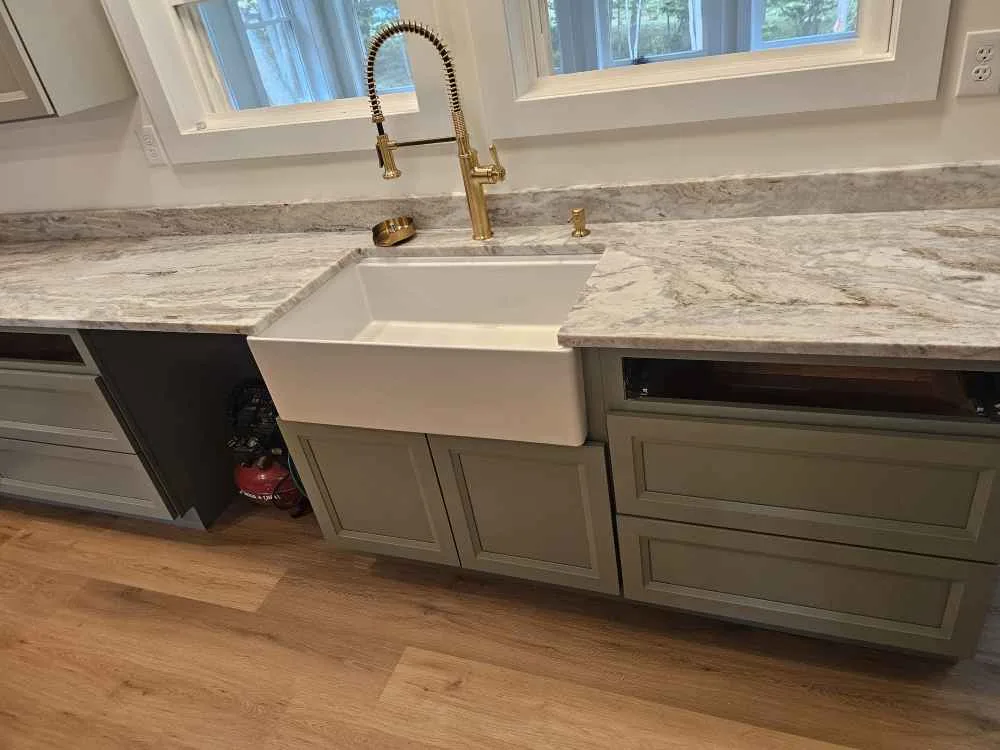 Fantasy Brown leathered granite kitchen countertop in a Newington, New Hampshire home